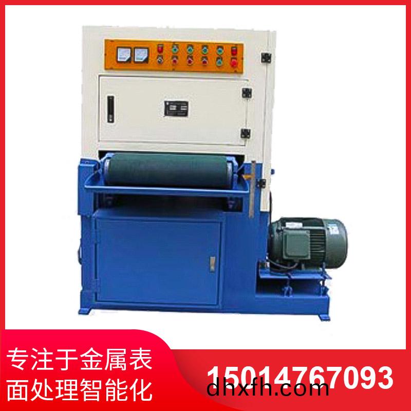 600寬(kuan)闆(ban)材拉(la)絲(si)機(jī)